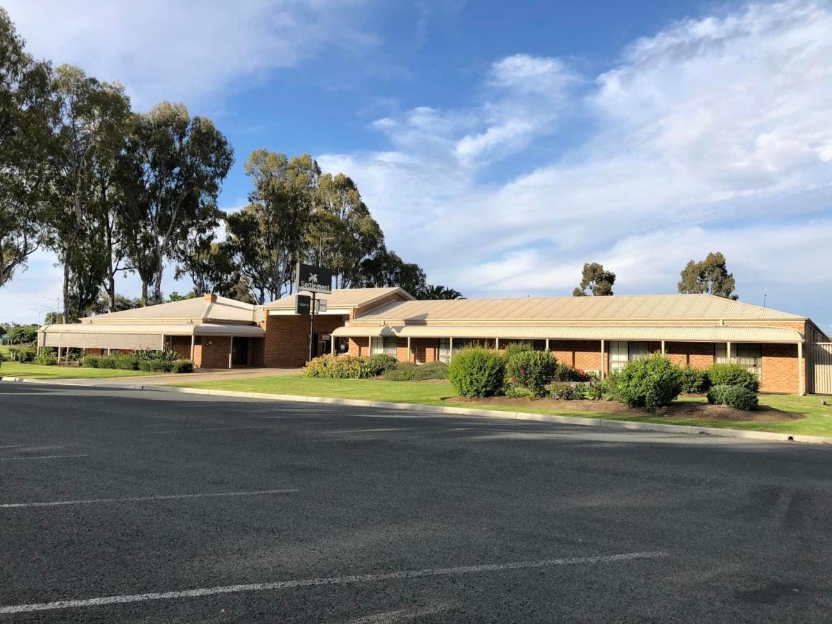 Settlement Motor Inn Deniliquin Exterior foto