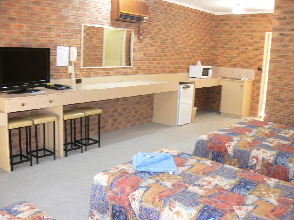 Settlement Motor Inn Deniliquin Habitación foto